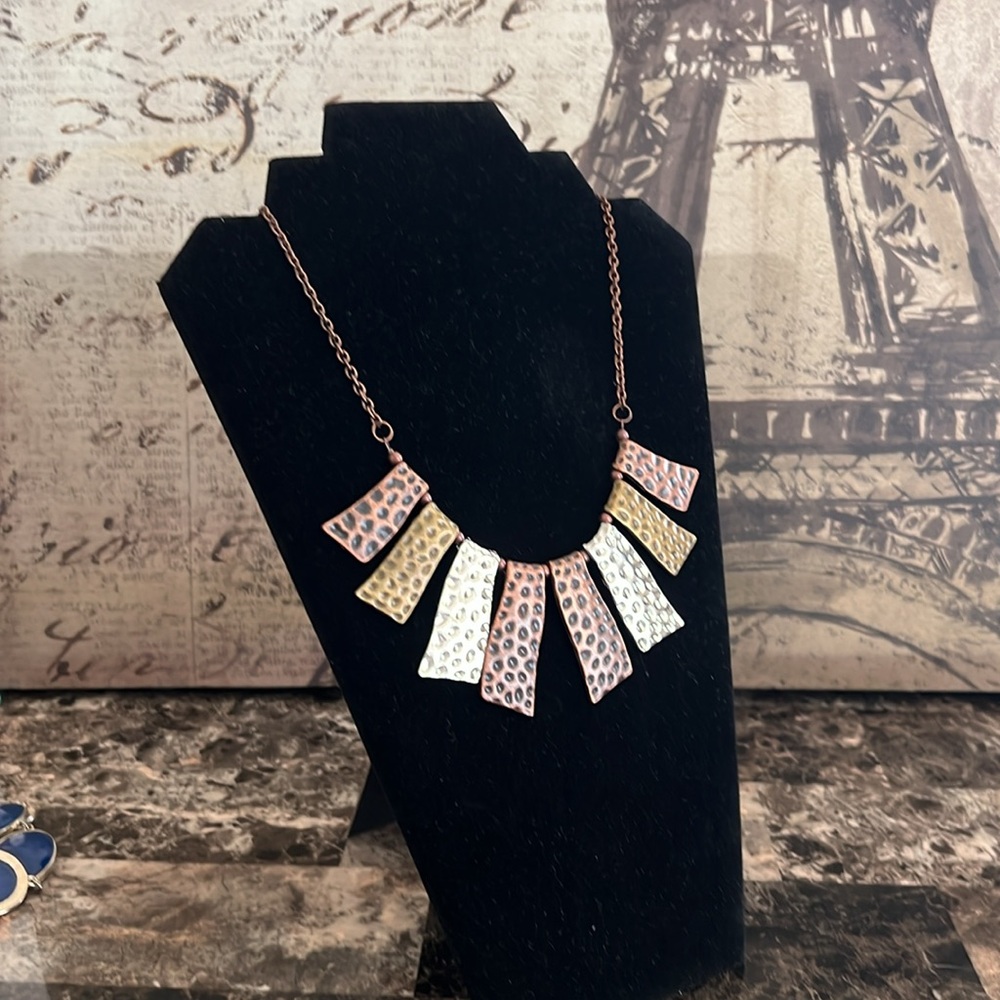 Elegant Multicolor Statement Necklace Euc - image 4